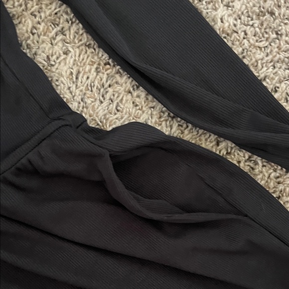 Black Long Sleeve Romper - Picture 4 of 10